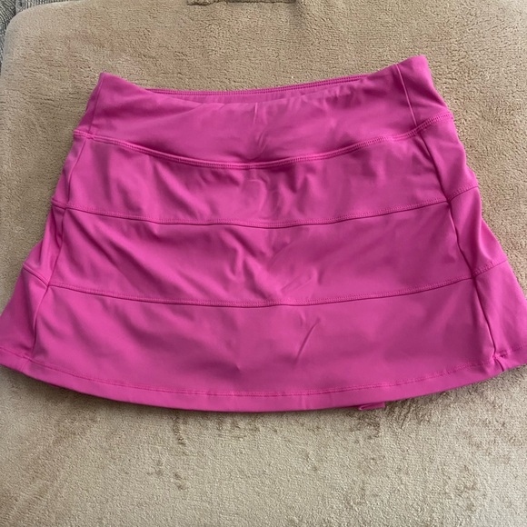 Vibrant Pink Layered Tennis skorts-never worn/excellent quality - Picture 1 of 3